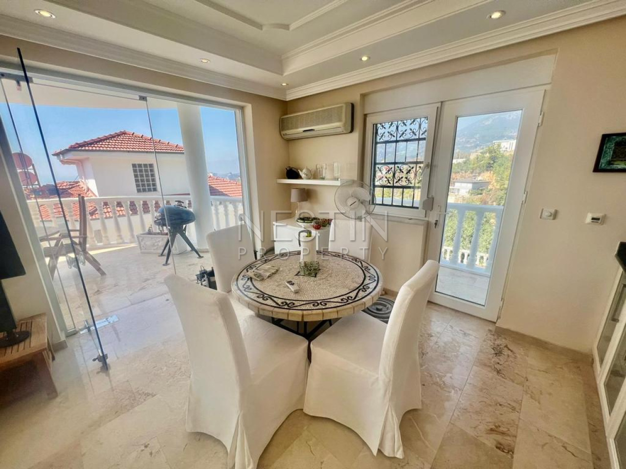 Вилла 3+2 в районе Каргыджак с видом на море и горы в 4,5 км от Средиземного моря фото 9