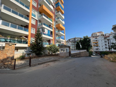 Квартира 1+1 в районе Тосмур в 500 м от Средиземного моря фото 2