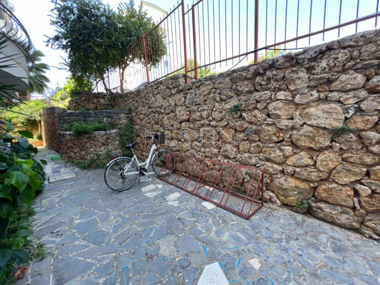 Квартира 1+1 в районе Тосмур в 600 м от Средиземного моря фото 14