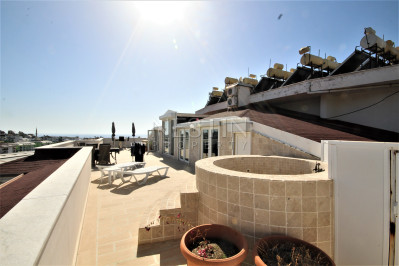 Квартира дуплекс 4+1 в районе Тосмур в 500 м от Средиземного моря фото 14