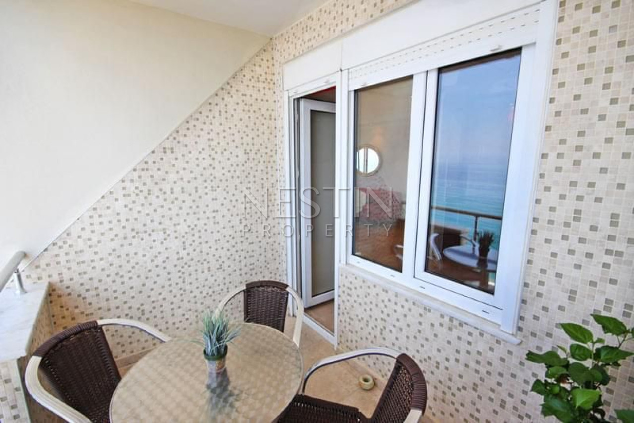 Квартира дуплекс 4+1, в районе Тосмур, в 10 м от Средиземного моря фото 11