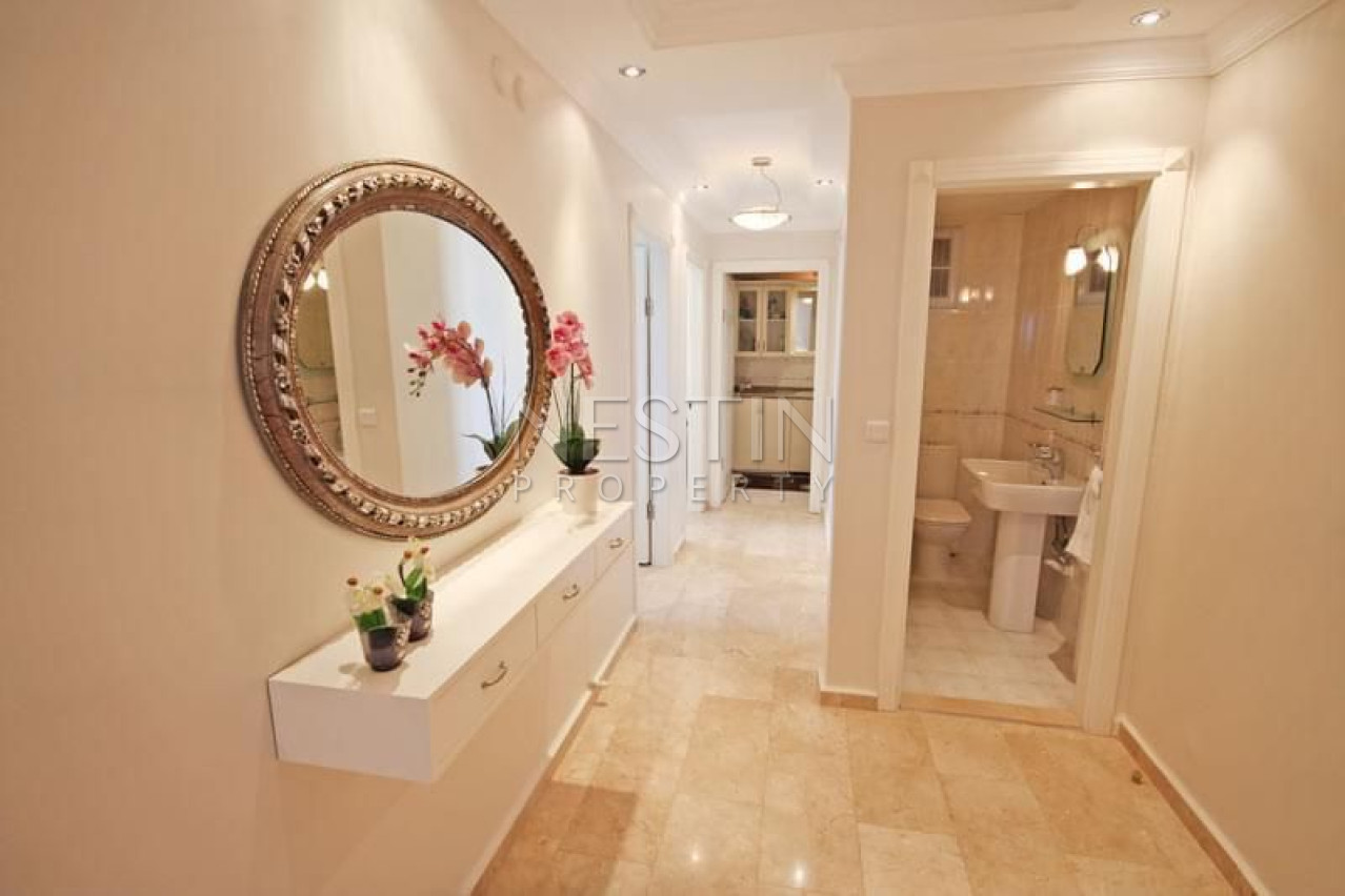 Квартира дуплекс 4+1, в районе Тосмур, в 10 м от Средиземного моря фото 16