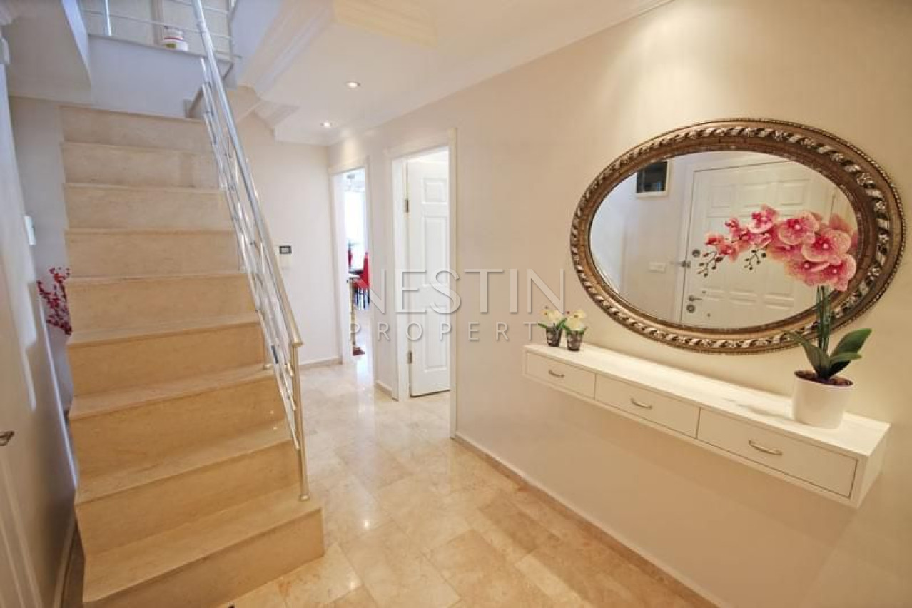 Квартира дуплекс 4+1, в районе Тосмур, в 10 м от Средиземного моря фото 24