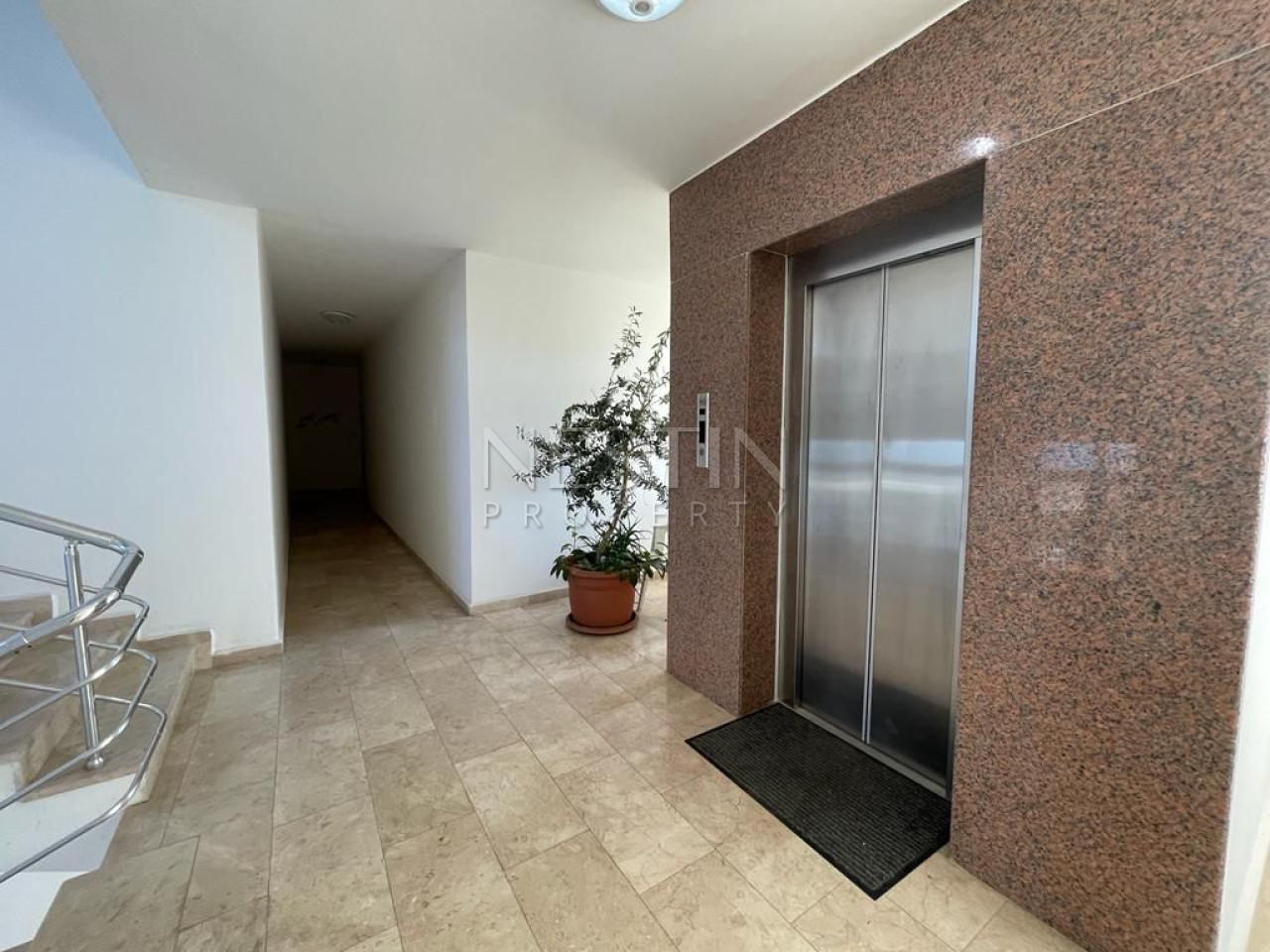 Квартира дуплекс 4+1, в районе Тосмур, в 10 м от Средиземного моря фото 29