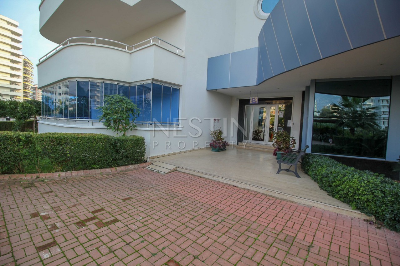 Квартира 2+1 с мебелью в известном красивом комплексе в Махмутларе фото 6