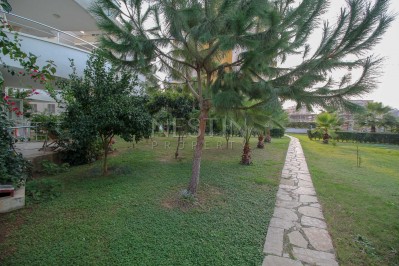 Квартира 2+1 с мебелью в известном красивом комплексе в Махмутларе фото 4