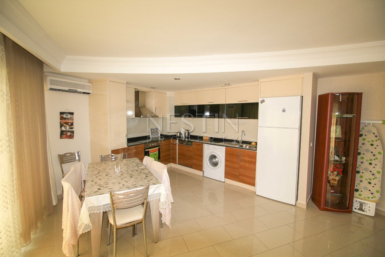 Квартира 2+1 с мебелью в известном красивом комплексе в Махмутларе фото 16