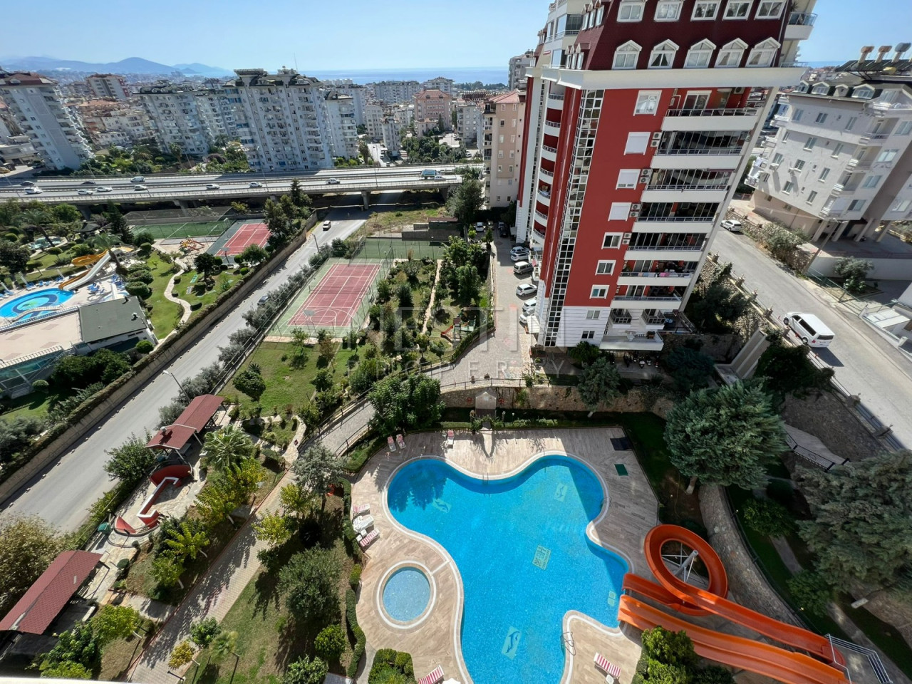 Квартира 2+1 в районе Джикджилли в 1000 м от Средиземного моря фото 1