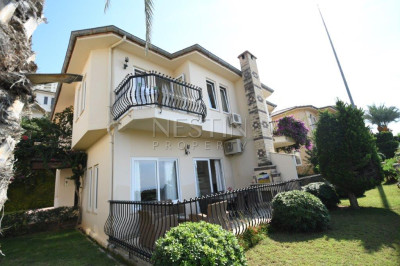 Вилла 3+1 в районе Каргыджак в 2500 м от Средиземного моря фото 1