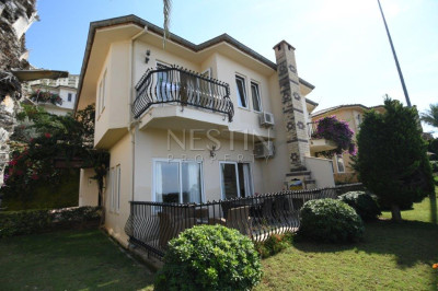 Вилла 3+1 в районе Каргыджак в 2500 м от Средиземного моря фото 2