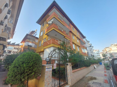 Меблированная квартира 1+1 в районе Оба в 250 м от Средиземного моря фото 1