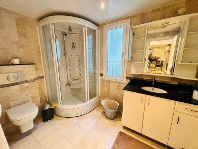 Квартира 2+1 в центре города Аланья в районе Тепе с видом горы фото 16