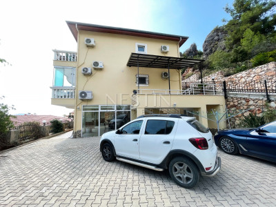 Квартира 3+1 в центре города Аланья в районе Тепе с видом горы и море фото 35