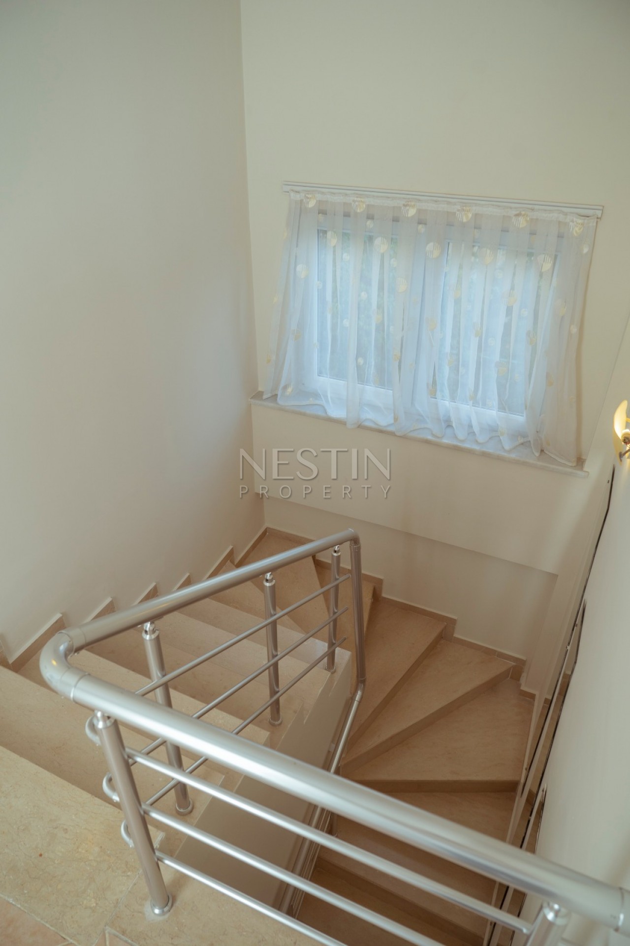 Меблированная вилла 4+1 с личным бассейном в одном из лучших комплексов фото 18