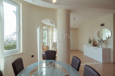 Меблированная вилла 4+1 с личным бассейном в одном из лучших комплексов фото 46