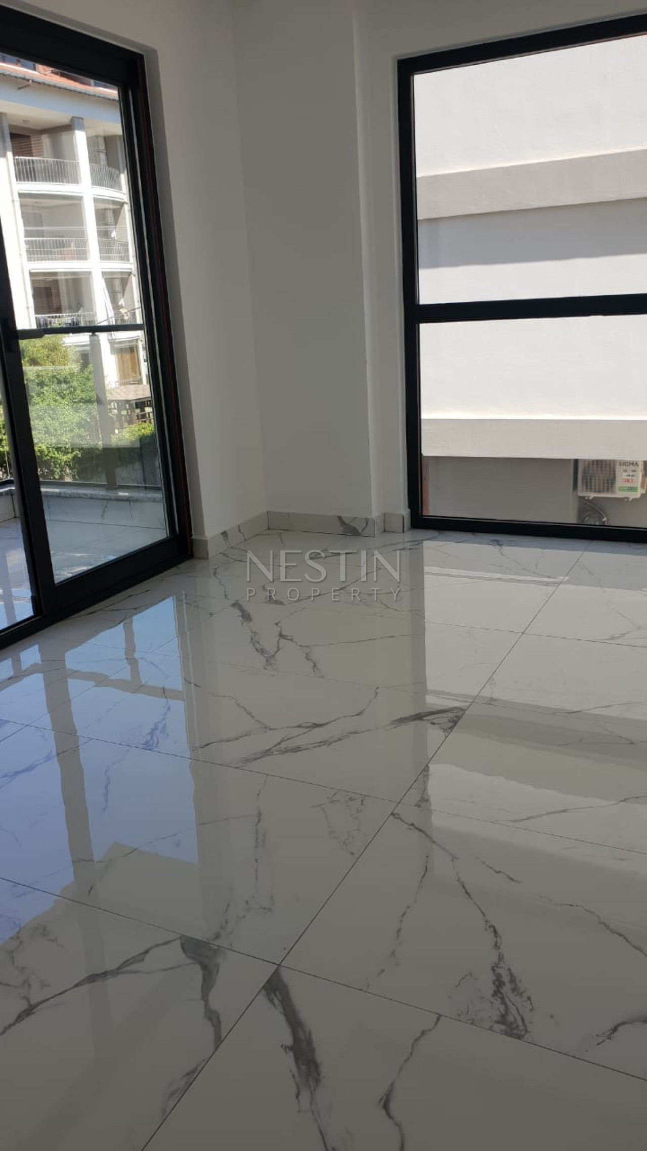 Квартира 1+1 в центре города Аланья в новом доме в 1000 м от Средиземного моря фото 4