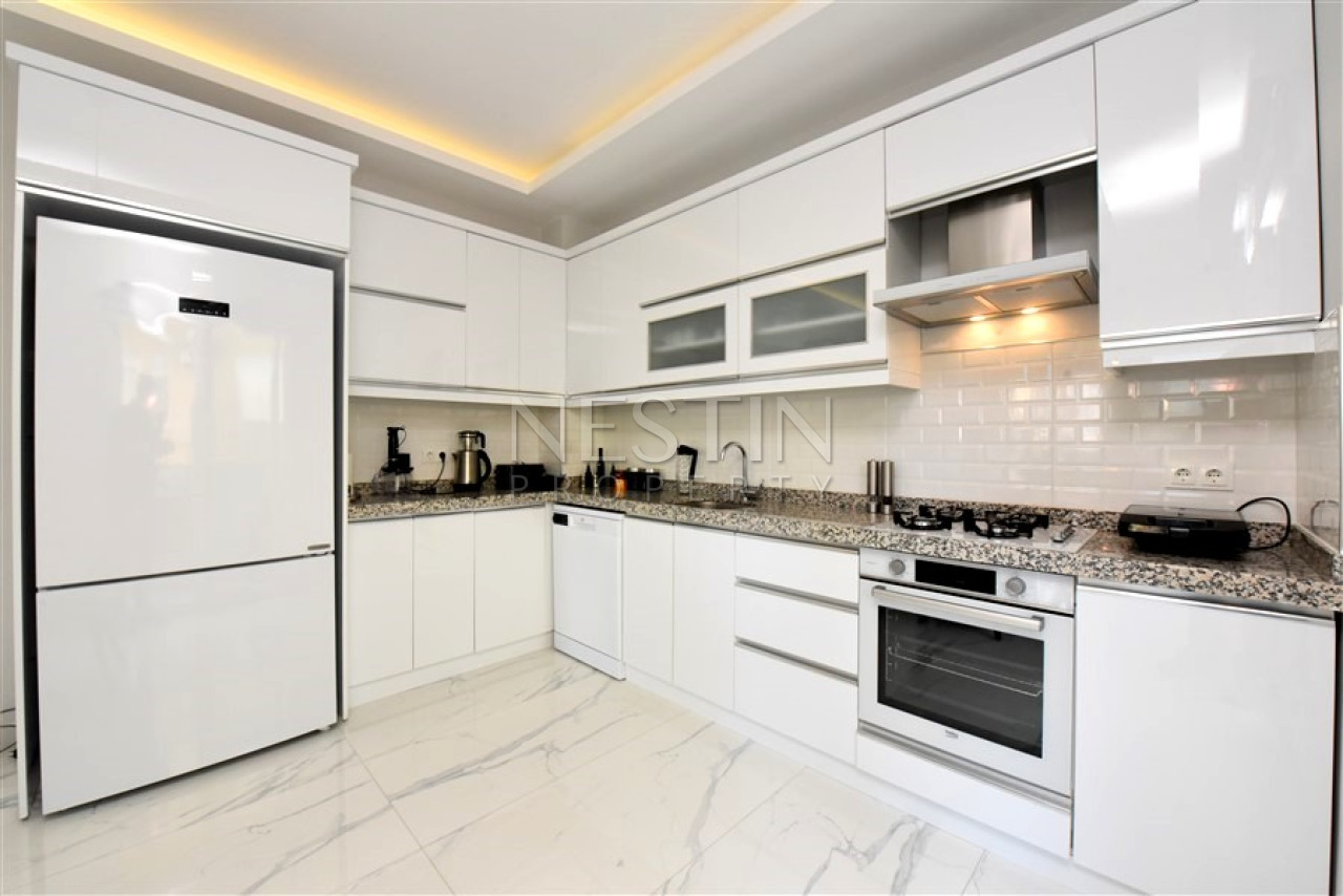 Квартира 2+1 в центре города Аланья в 300 м от Средиземного моря фото 2