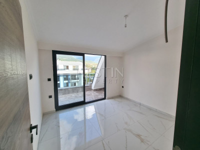 Квартира дуплекс 2+1 в районе верхней Обы в новом доме с видом на горы фото 7