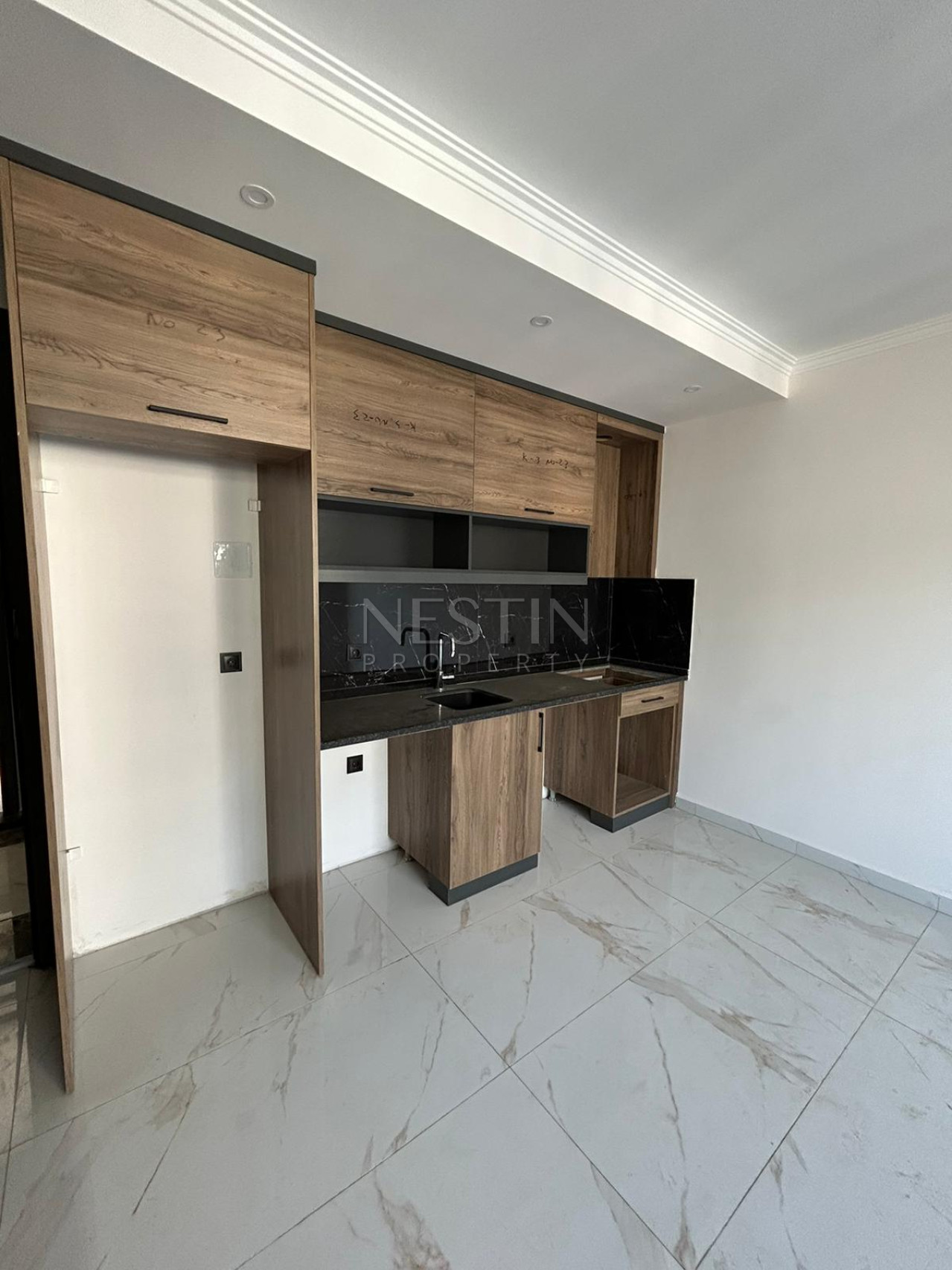 Квартира 1+1 в районе верхней Обы в новом жилом доме фото 3