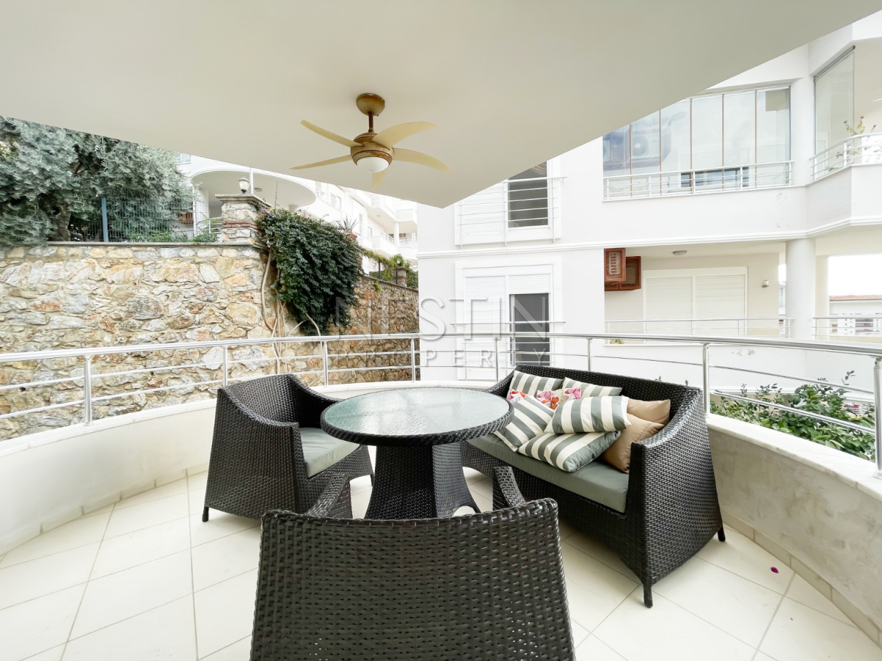 Квартира дуплекс 3+1 в районе Джикджилли с видом на горы фото 24