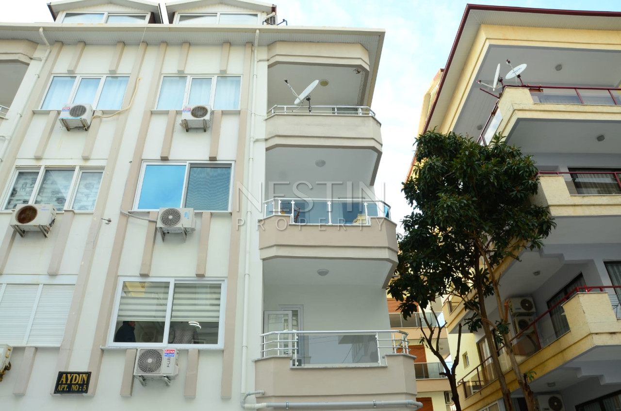 Квартира 1+1 в центре города Аланья в 50 метрах от Средиземного моря фото 1