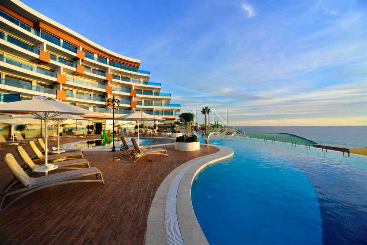 Квартира 1+1 в элитном комплексе района Конаклы в 400 м от Средиземного моря фото 18