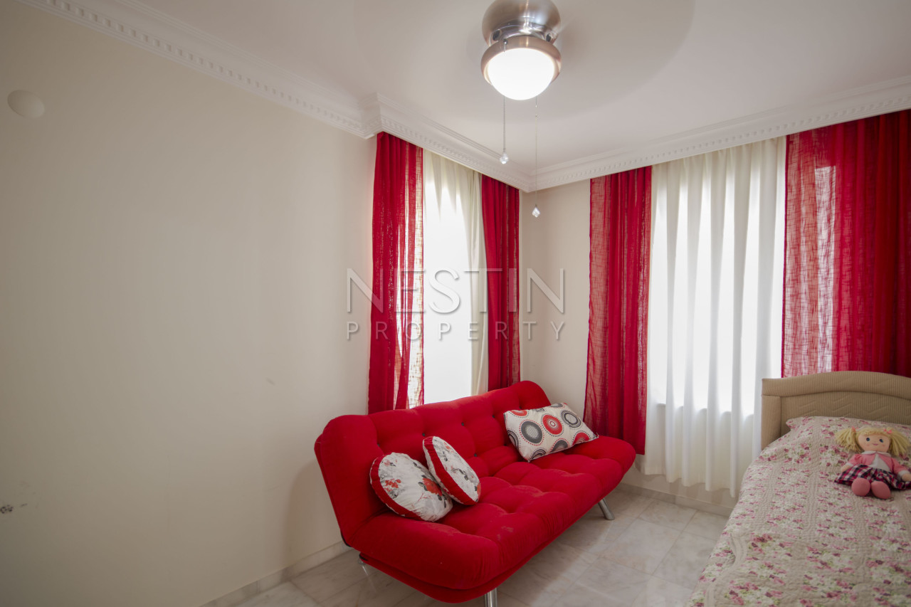 Вилла 4+1 в центре города Аланья в районе Тепе с видом на море и горы фото 18