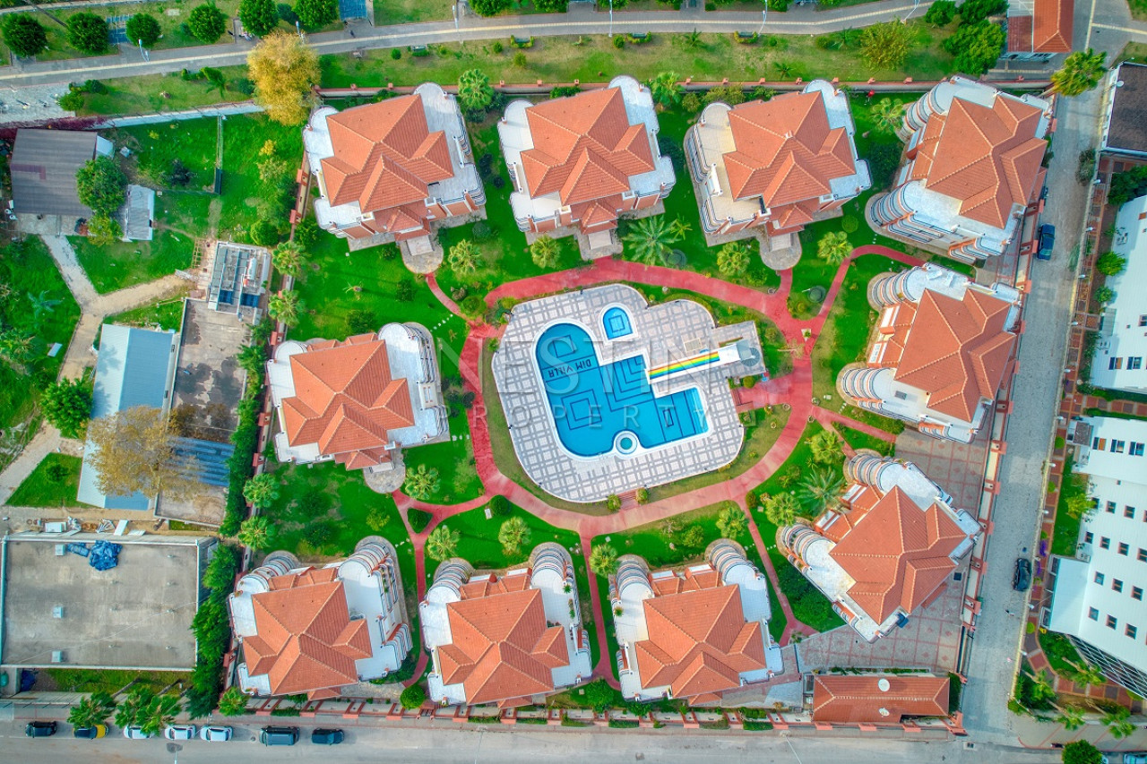 Квартира 4+1 садовый дуплекс, в районе Кестель, в 200 м от Средиземного моря фото 2