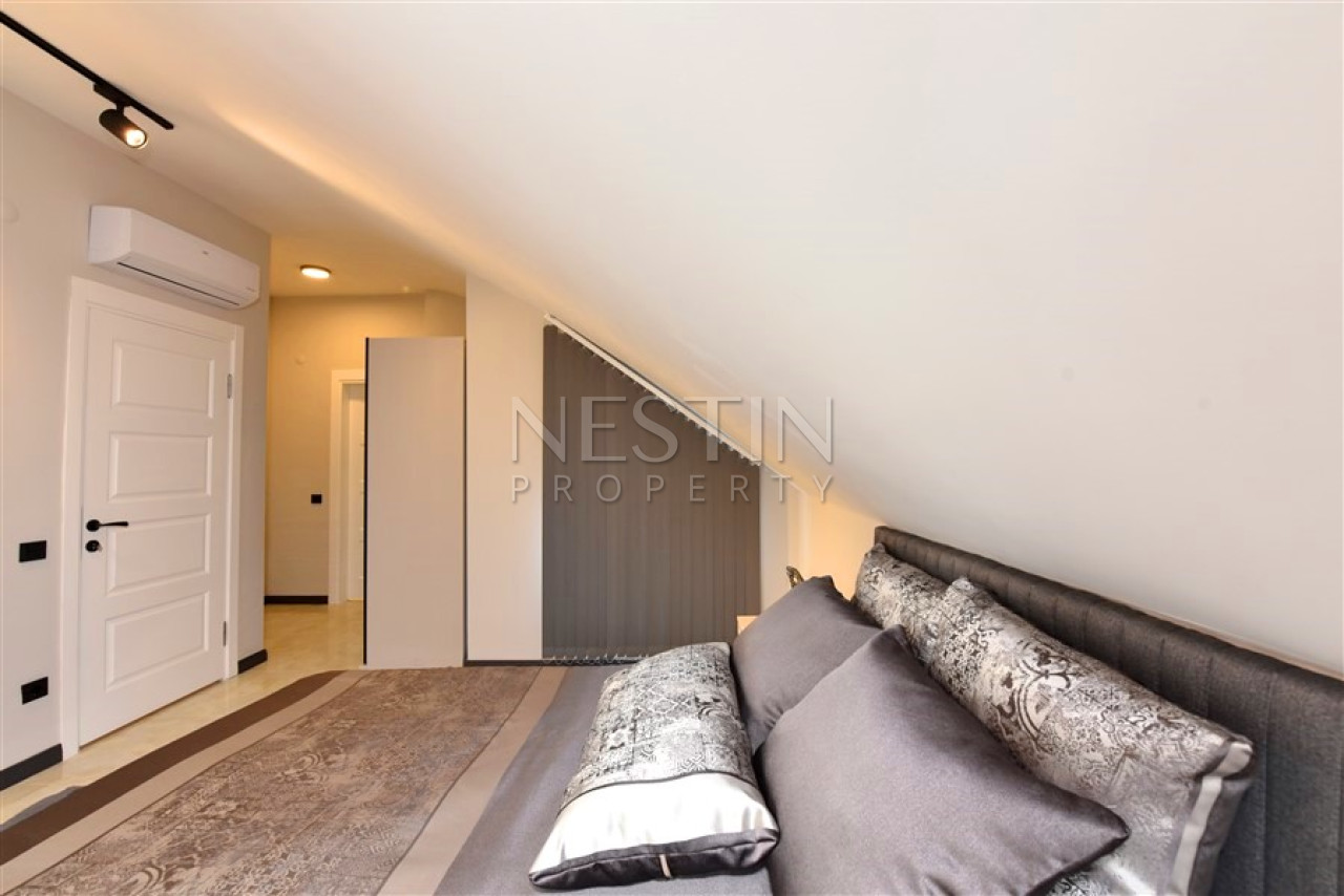 Квартира дуплекс 5+1 в районе Тосмур, в 500 м от Средиземного моря фото 44