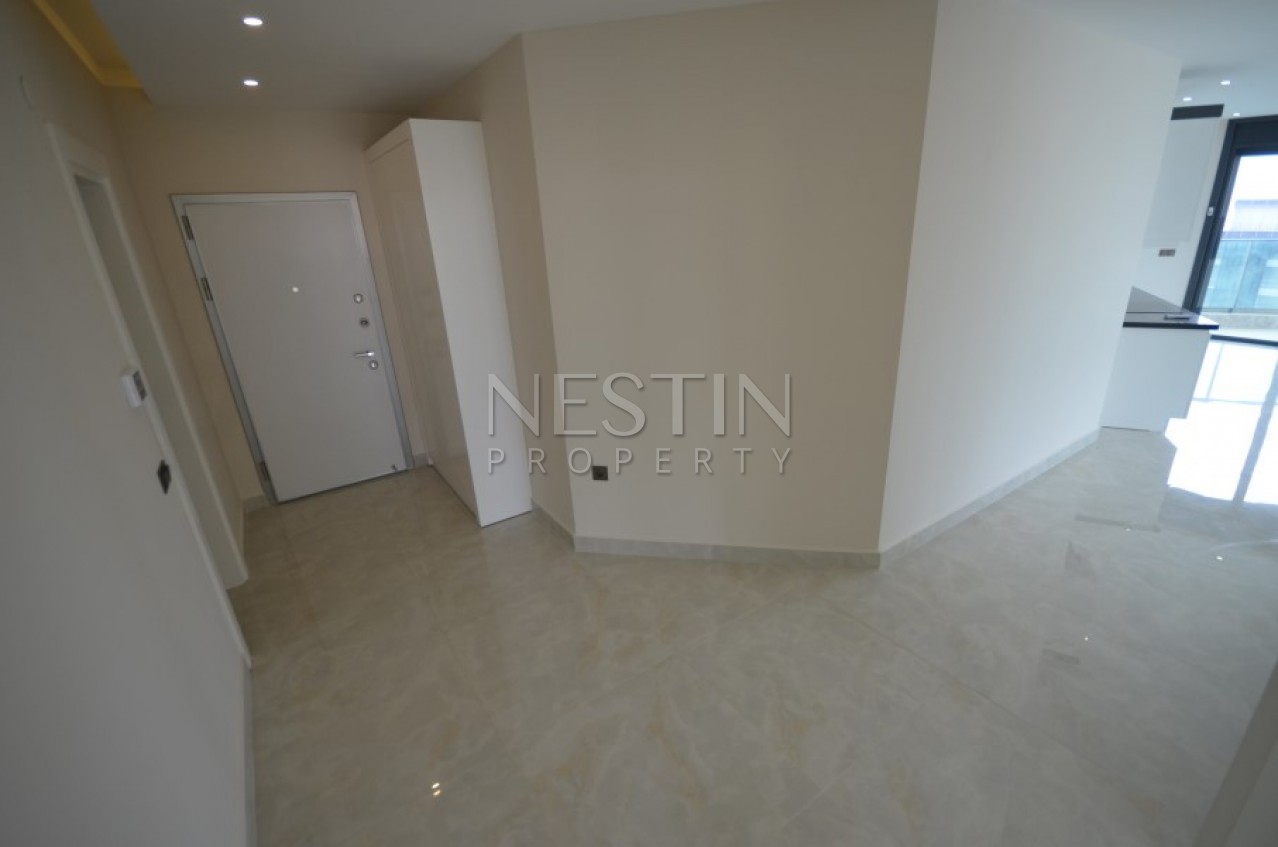 Апартаменты 2+1 в элитном жилом комплексе в Махмутларе на первой береговой линии фото 13