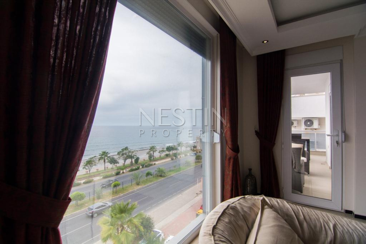 Квартира-дуплекс 3+1 в районе Кестель на первой береговой линии фото 21