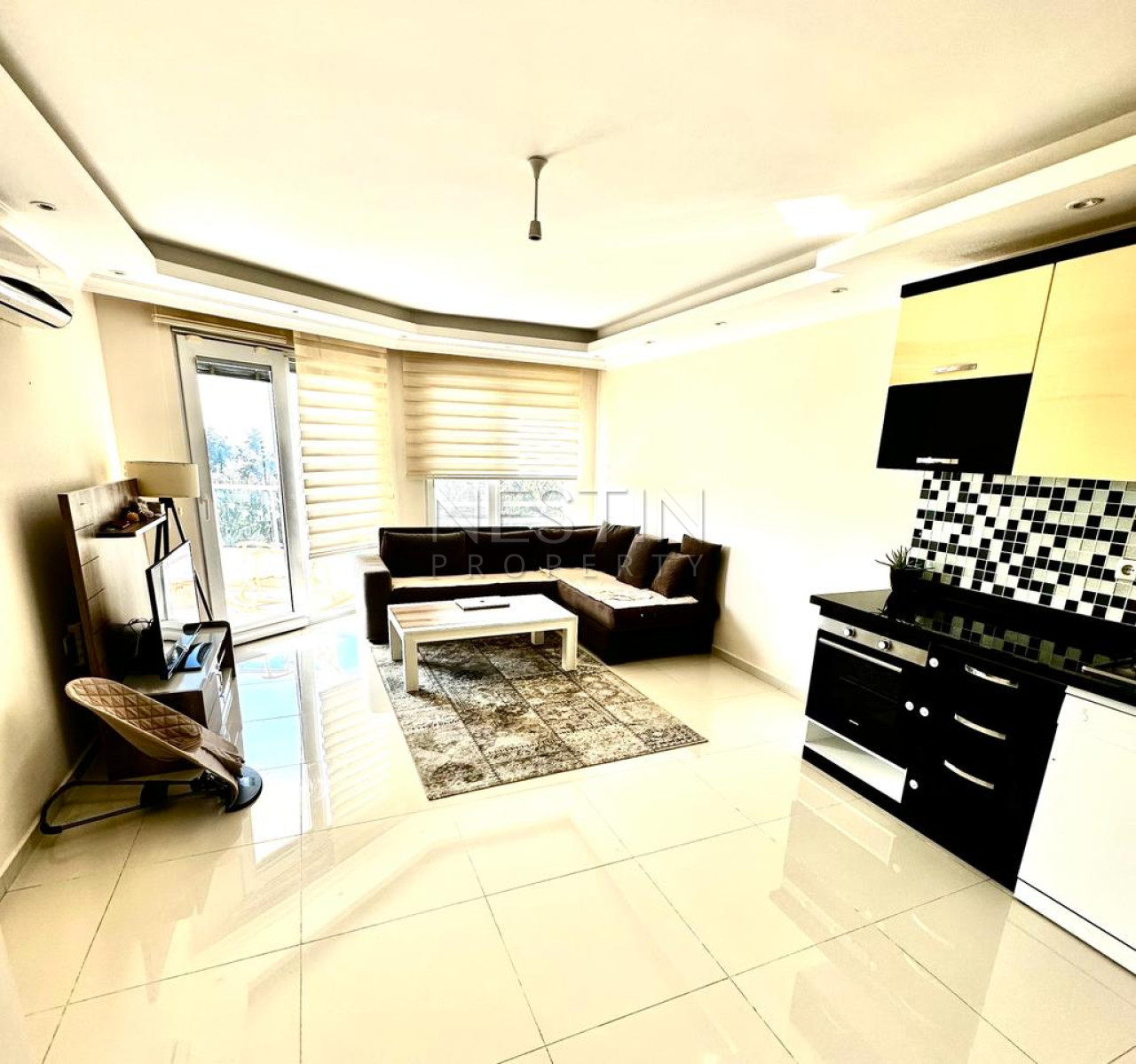 Квартира 1+1 в центре города Аланья в 300 метрах от Средиземного моря фото 4