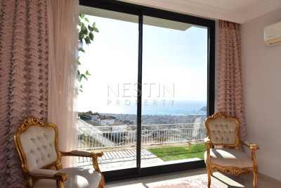 Вилла в районе Бекташ с панорамным видом на море и горы фото 26