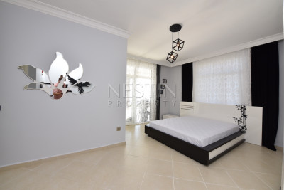 Вилла в районе Бекташ с панорамным видом на море и горы фото 32