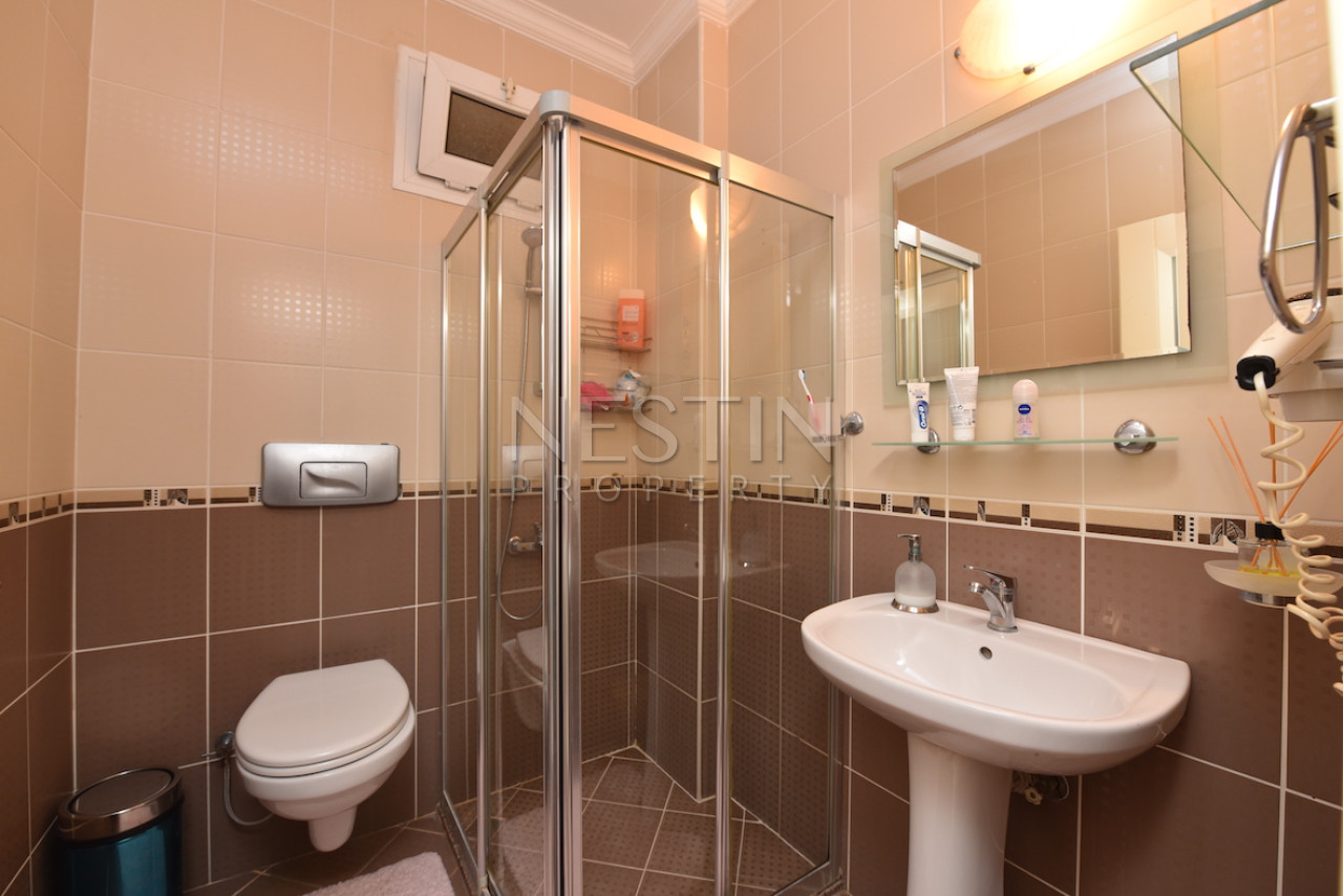 Вилла в районе Бекташ с панорамным видом на море и горы фото 44