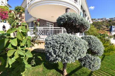 Вилла в районе Бекташ с панорамным видом на море и горы фото 51