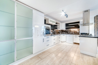 Роскошная вилла 4+1 в районе Тепе с видом на море и горы фото 2