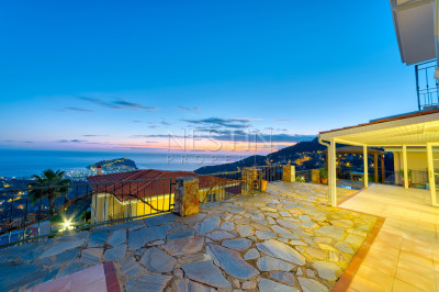 Роскошная вилла 4+1 в районе Тепе с видом на море и горы фото 46