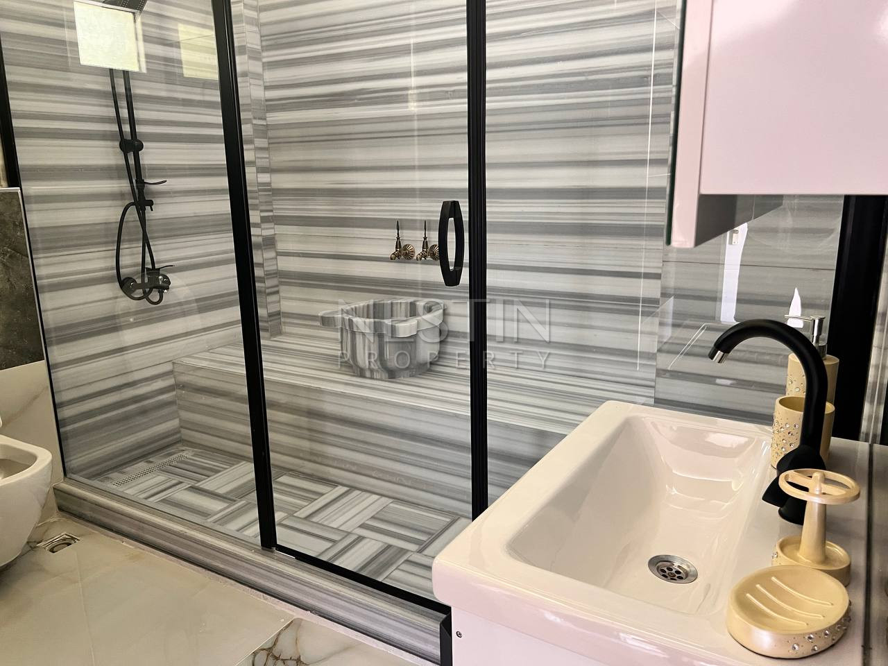 Вилла 3+1 в центре города Аланья в районе Динек с видом на море фото 24