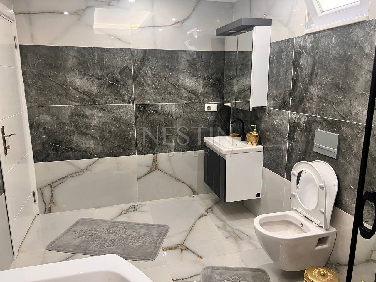 Вилла 3+1 в центре города Аланья в районе Динек с видом на море фото 26