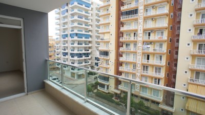 Недорогая квартира 1+1 в новом доме с бассейном в центре Махмутлара фото 7