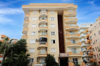 Красивая меблированная квартира 2+1 в 150 метрах от моря в Махмутларе фото 1