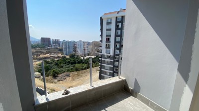 Просторные апартаменты 3+1 с отдельной кухней в новом жилом комплексе в Махмутларе фото 12