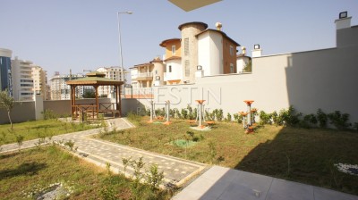 Квартира 3+1 с отдельной кухней в новом Жилом комплексе в Махмутларе фото 2