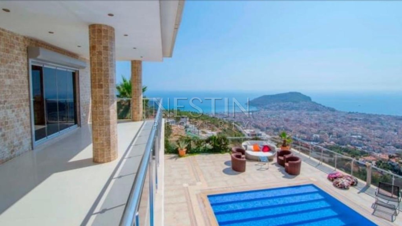 Вилла 4+1 в центре города Аланья в районе Бекташ с видом на море и крепость фото 24