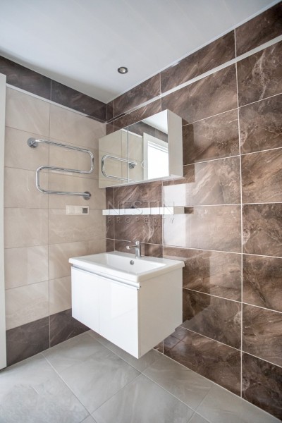 Светлые апартаменты 2+1 в элитном жилом комплексе от известного застройщика в Кестеле фото 6