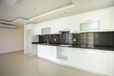 Светлые апартаменты 2+1 в элитном жилом комплексе от известного застройщика в Кестеле фото 14