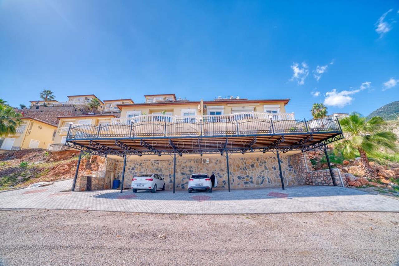 Вилла 3+1 в центре города Аланья в районе Тепе с видом на море и горы фото 28