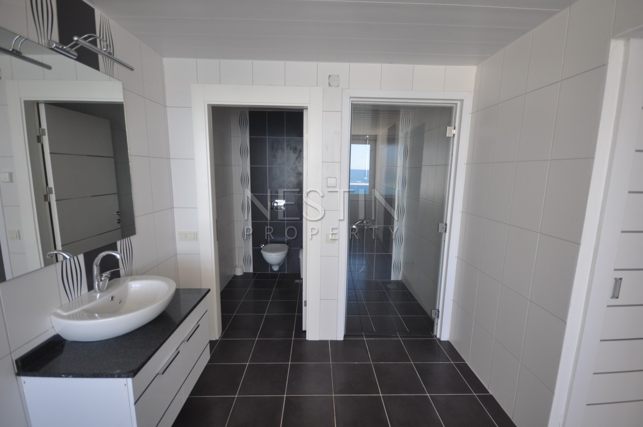 Квартира дуплекс 3+1 в районе Тосмур в 50 м от Средиземного моря фото 18