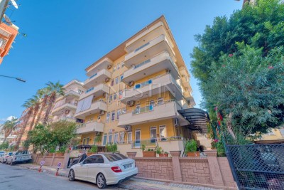 Квартира 1+1 в центре Алании в 100 метрах от Средиземного моря. фото 1